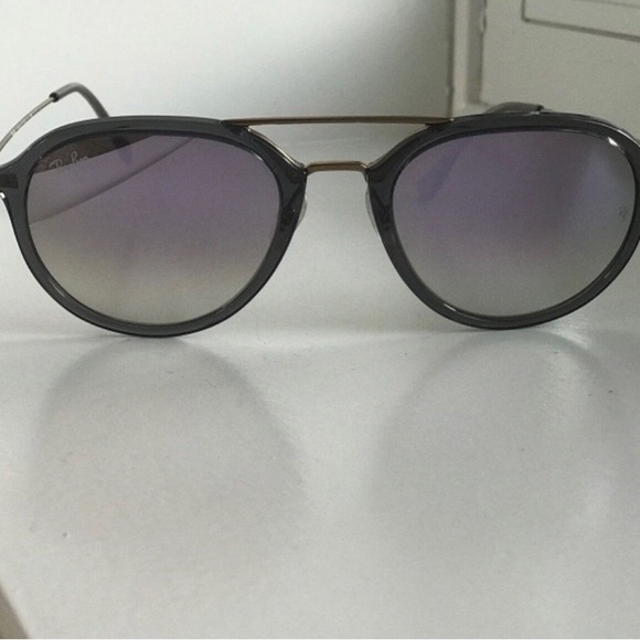 RayBan Sunglasses - Picture 3 of 3